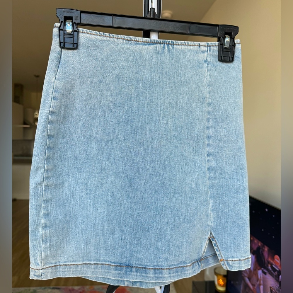 Selling these mini Xs Jean skirts